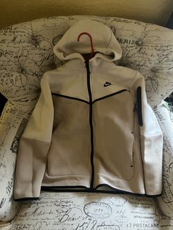 nike tech