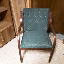 Green Upholstered Chairs 