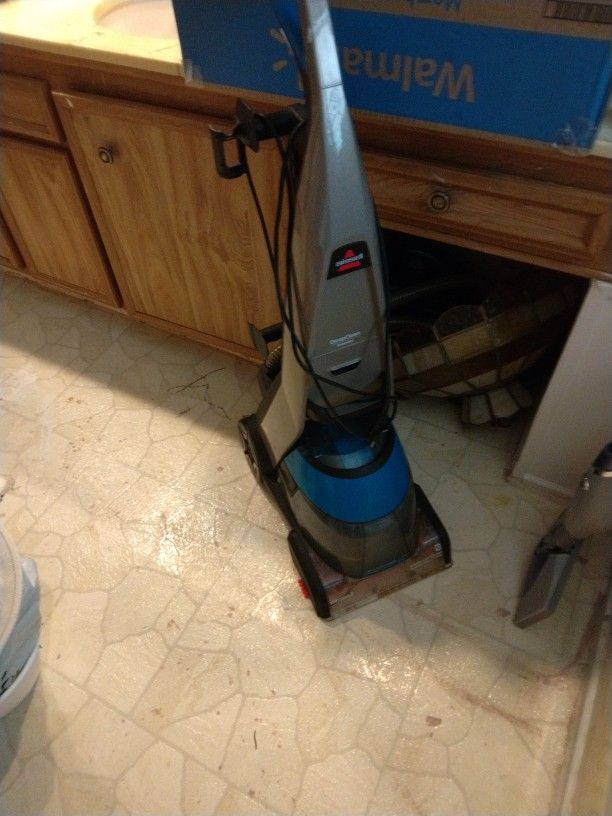 Bissell Deep Clean Premier Shampooer Xarpet