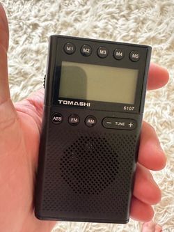 Portable AM/FM radio