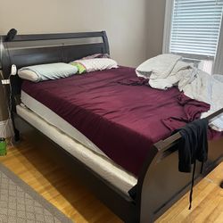 Bed Frame FREE FREE FREE