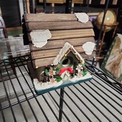 Chritmas Bird House Decorated