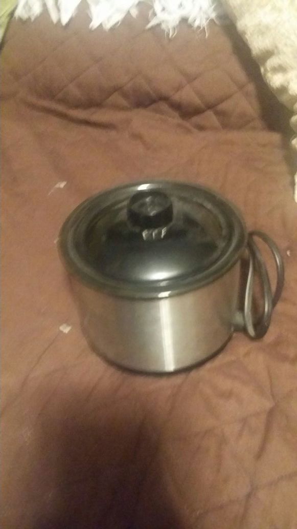 Small crock pot