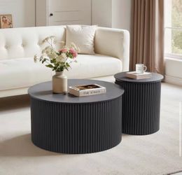 Black Round Fluted Coffee Table Set