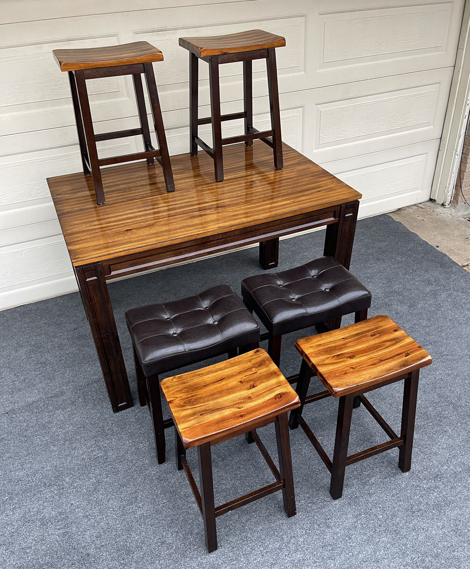 7-PC SOLID WOOD HIGH TOP DINING SET (TABLE WITH LEAF AND 6 STOOLS)