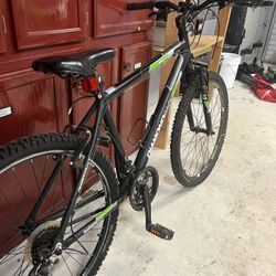 Diamondback Mountain Bike 