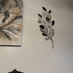 Leaf Metal Wall Decor