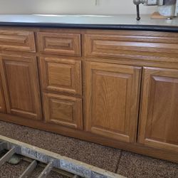 Garage / Bathroom Oak Cabinets With Heavy Laminite Top