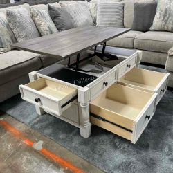 LIFT TOP COFFEE TABLE WITH WHEELS AND LOTS OF STORAGE - [NEW]