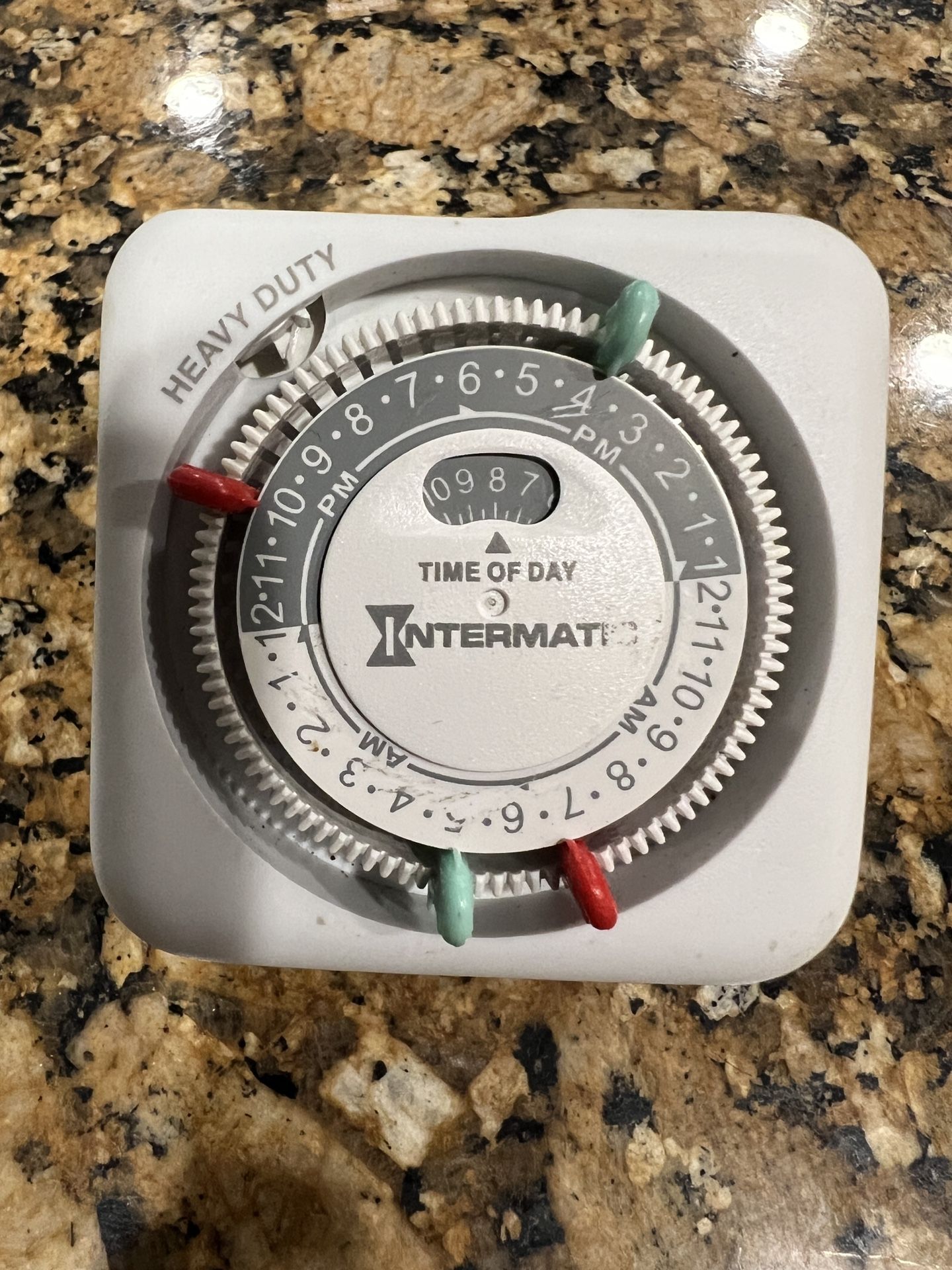 Intermatic TN311 15 Amp Timer for Indoor Lights and Decorations
