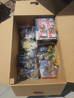 Gold color door handles and hinges