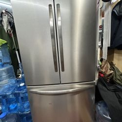 Frigidaire Fridge 
