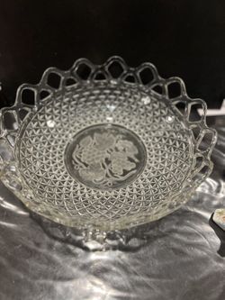 Vintage Imperial 12” Fruit Bowl Laced Edges 