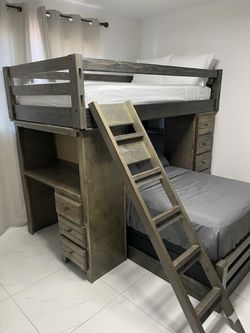 Bunk bed