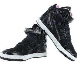 Adidas Size 7 1/2 Women's 