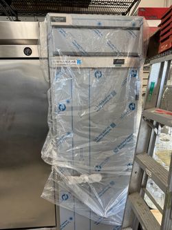 Beverage Air Horizon Series commercial reach in refrigerator