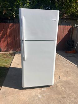 Frigidaire fridge