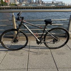 Gary Fischer Trek Medium Straight Bar Road 