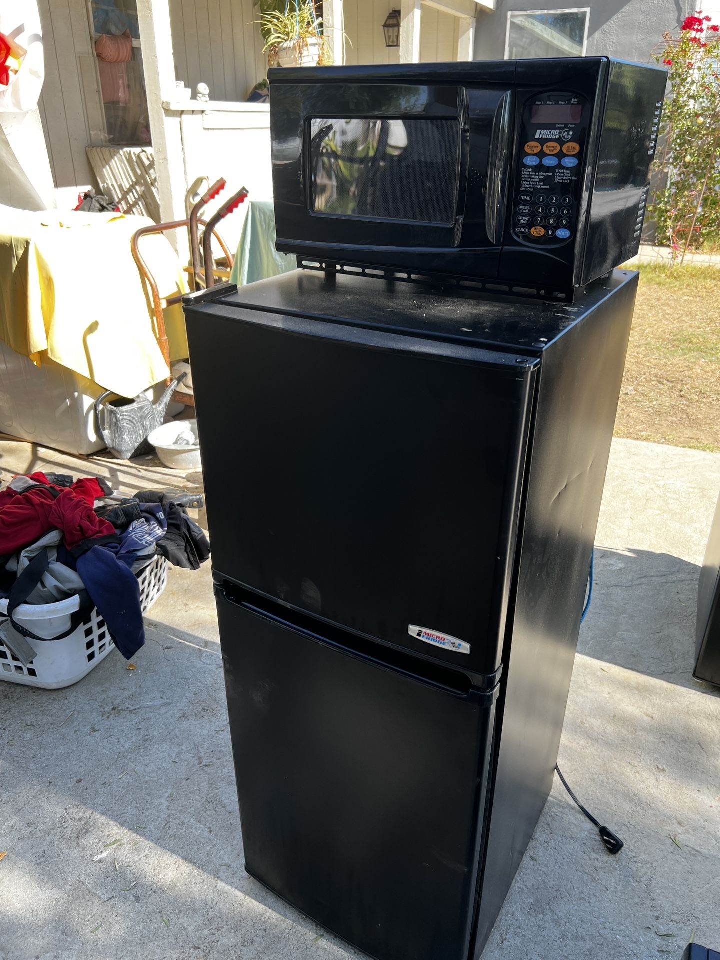 Micro fridge - Freezer + Refrigerator Combo