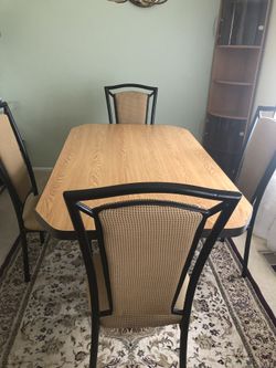 Used dinner {url removed} a good condition!