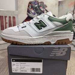 New Balance 550 GS Grey / Green/White Casual Sneaker Sizes 6.5Y/8W, 7Y/8.5W