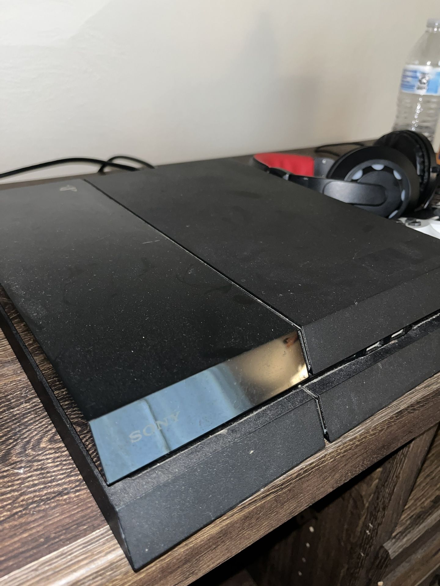 PS4