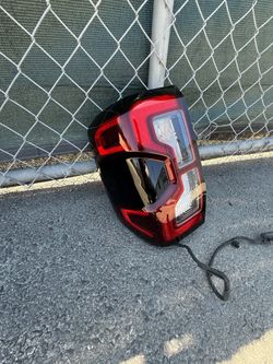 Ford ranger 2023-2025 taillight driver side
