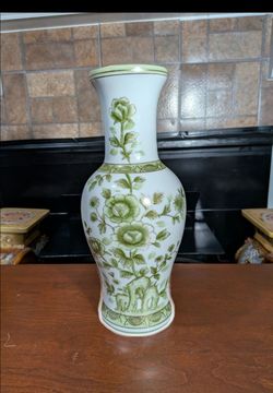 14" x 5.5" Vintage Norleans Japan porcelain green florals white vase with gold accents