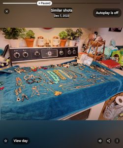 JEWELERY/LOTS OF IT /FINE AND COSTUME/ A REAL STEAL