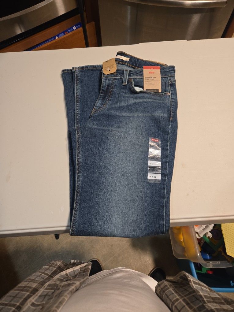 Levis Super Low Boot Cut 29x32