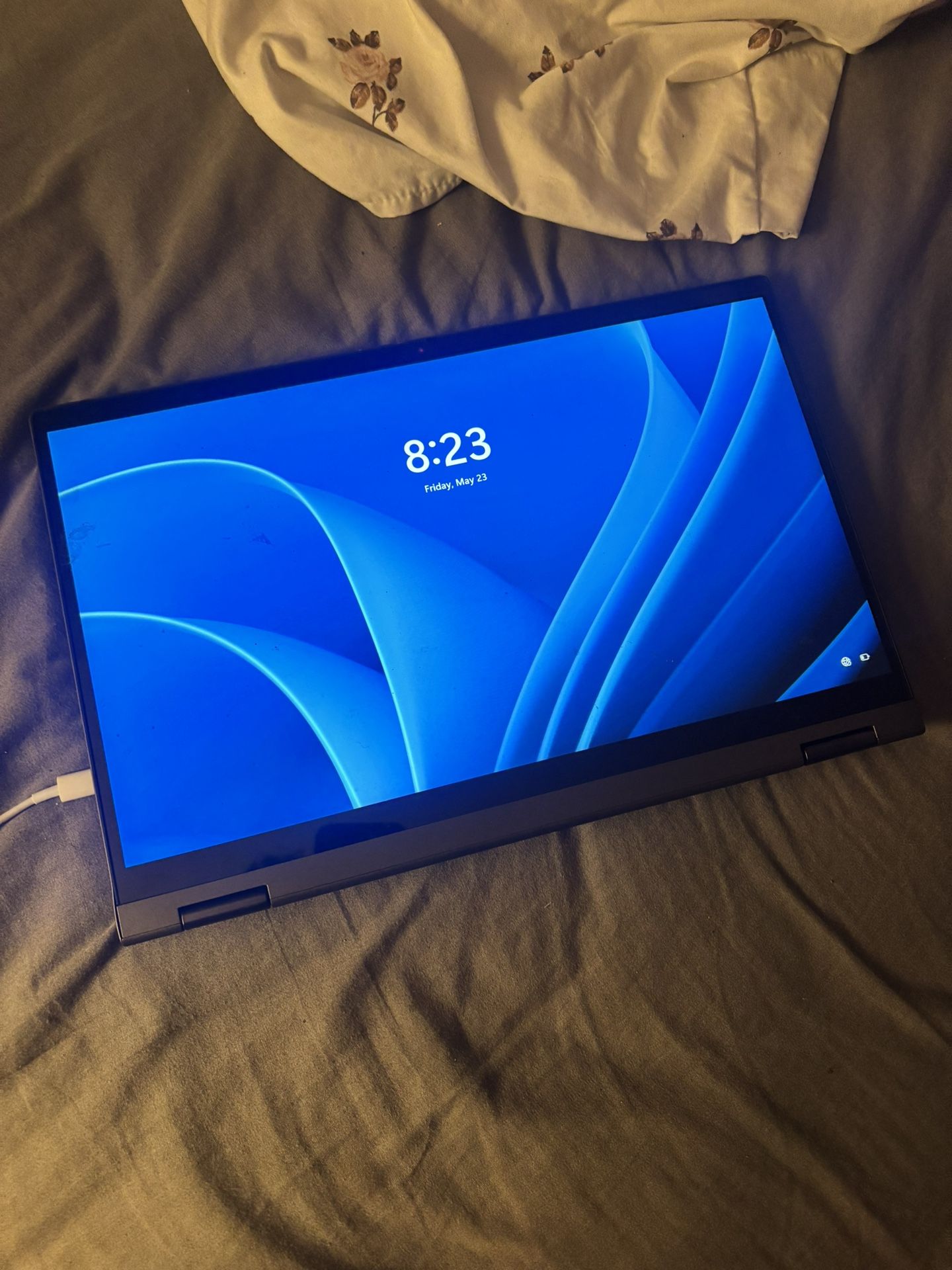 Lenovo Laptop Touchscreen 