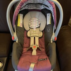 Graco Car seat 