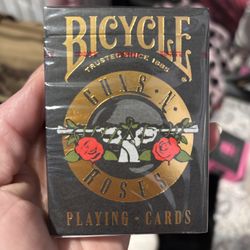Guns & Roses Playing Cards 