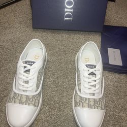  Christian Dior Walk'n'Dior Platform sneakers in the gray Dior Oblique motif Size 11