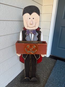 Wooden Dracula Statue