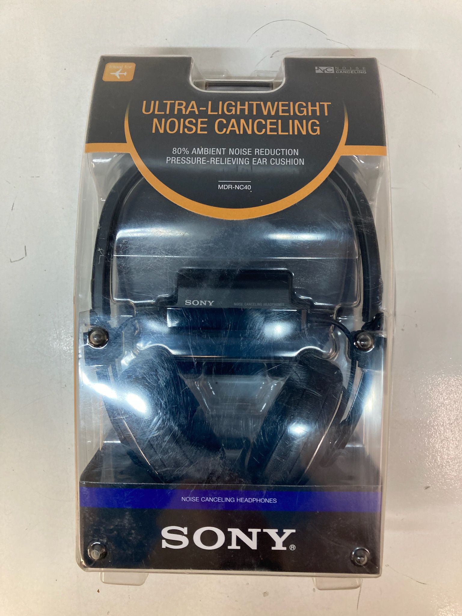 Sony MDR-NC40 Ultra Lightweight Noise Canceling Headphones