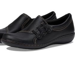 Clarks Women's Ashland Effie Slip-On Loafer