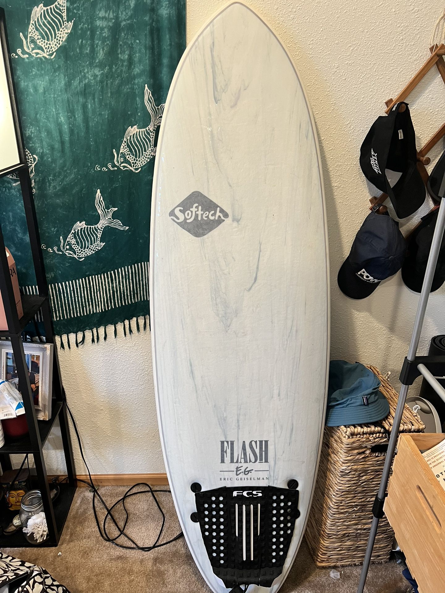 Soft Tech Short Surfboard 5’7