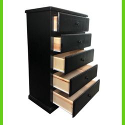 5 drawers dresser/ Five drawers dresser