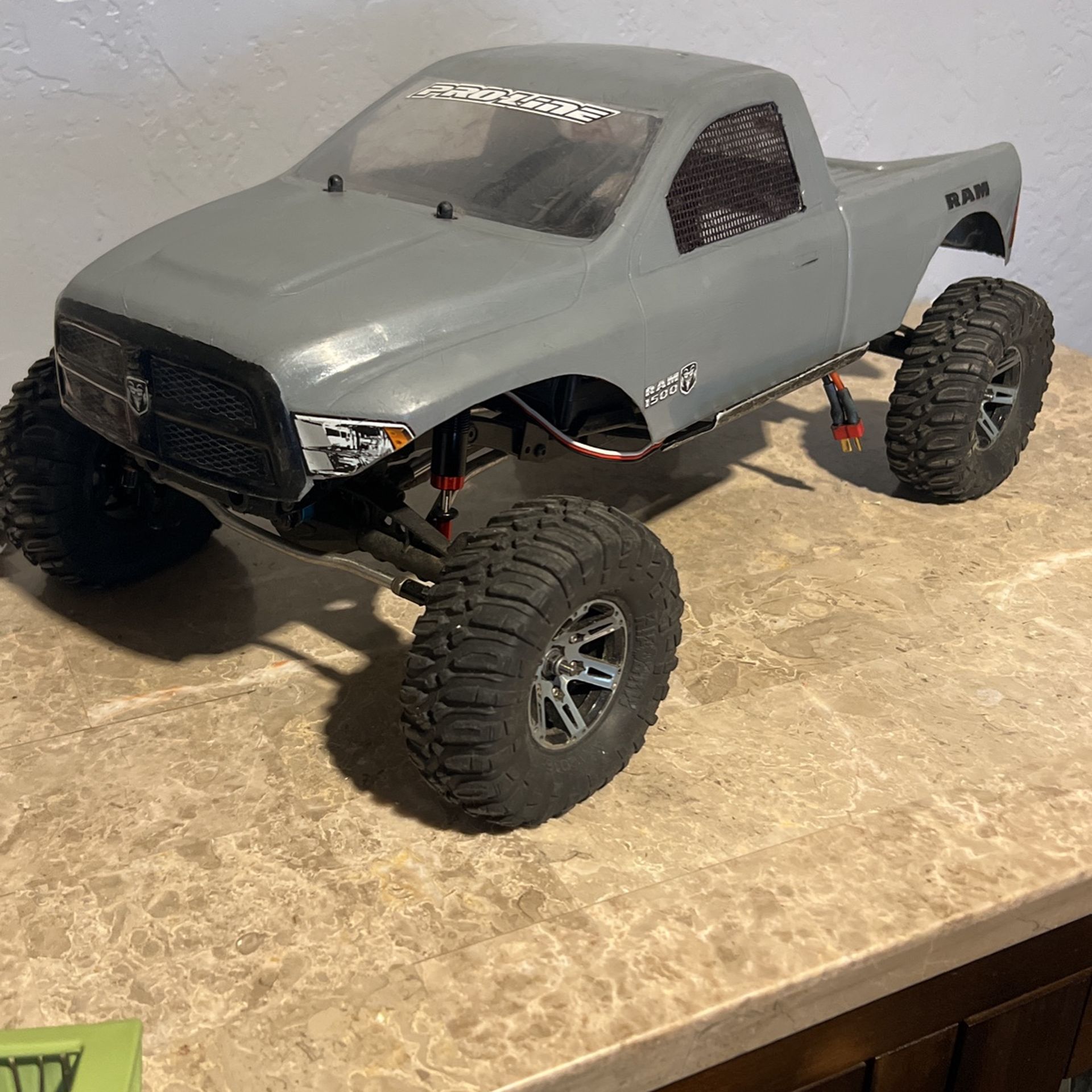 Axial Scx10 Rc Rock Crawler 1/10 Scale