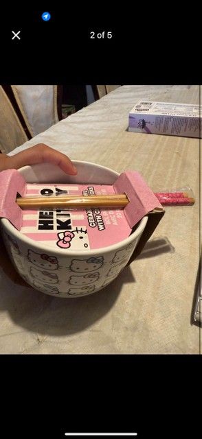 Adorable Hello Kitty Ceramic Bowl Set with Matching Chopsticks
