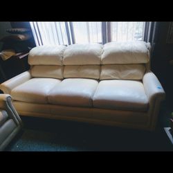 WHITE LEATHER COUCH