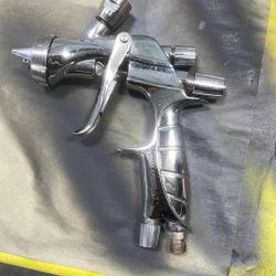 Spray Gun Iwata Ls400