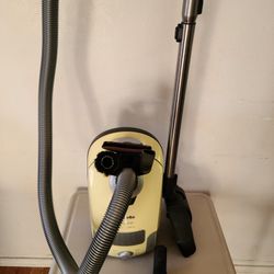 Miele Compact C1 Carina 