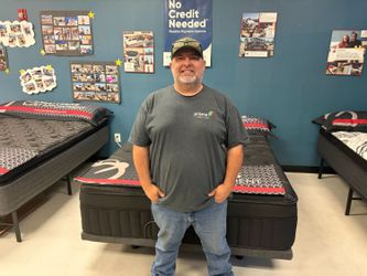 Brand New Queen Mattress Floor Models - 
Only $40 Down!