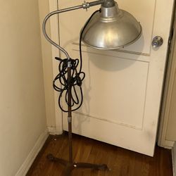 Vintage I Distrust Lamp With Heat