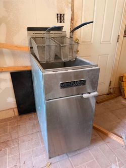 Fryer. American Range Quality Cooking Equipment