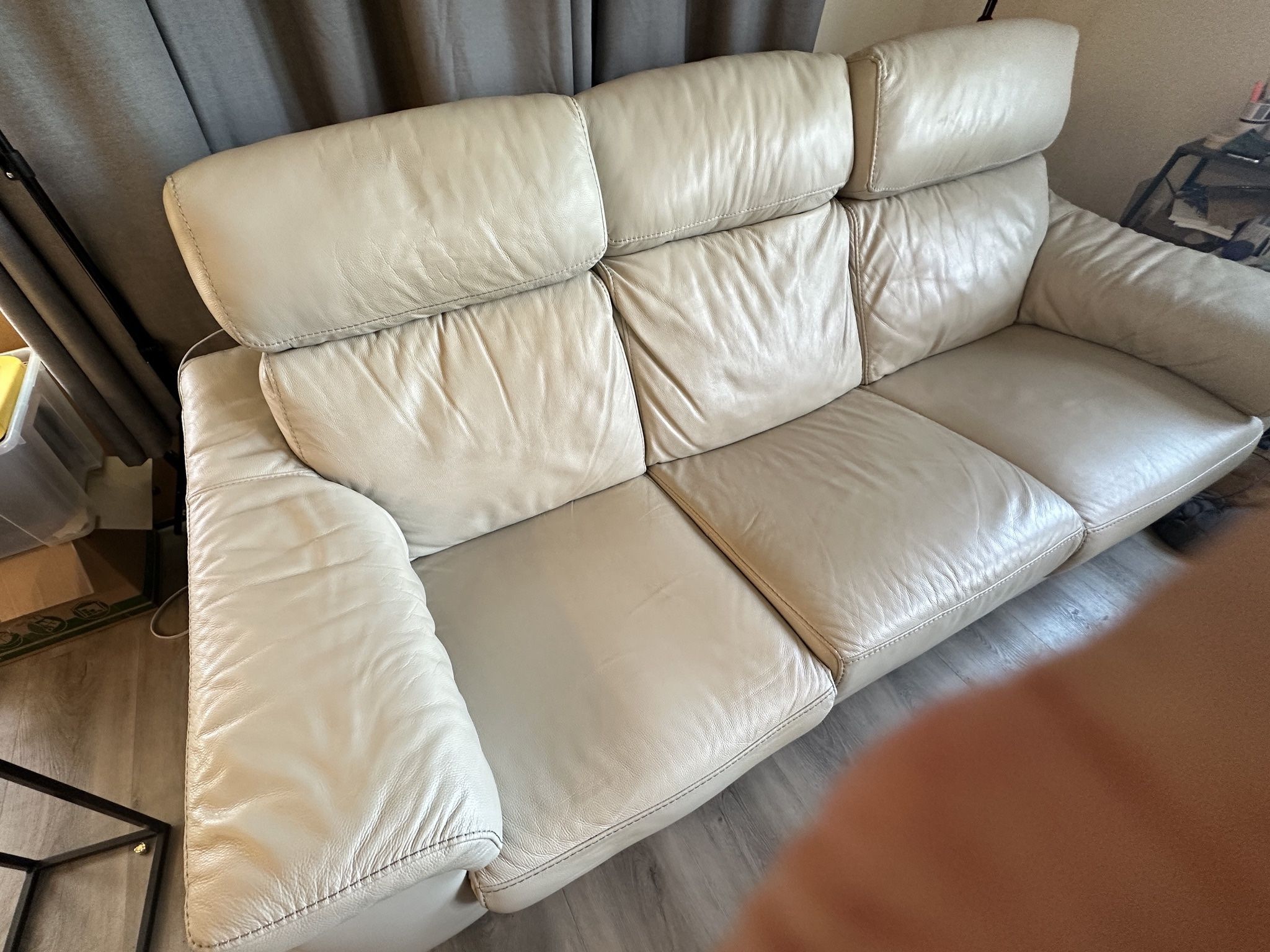 Arizona Leather Company Leather Dual Reclining Sofa 