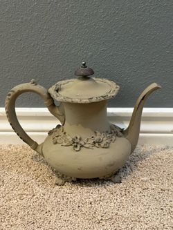 Decorative Vintage Style Teapot
