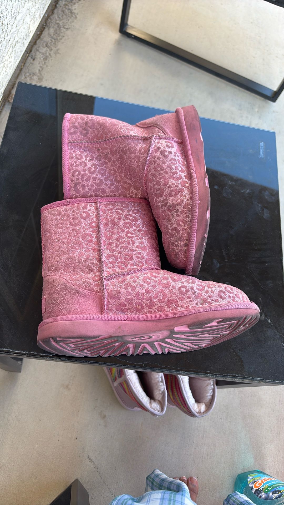 pink cheetah print uggs size 3